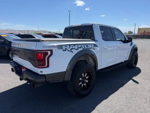 Used 2018 Ford F150 Raptor w/ Equipment Group 802A Luxury AWD/4WD image 5