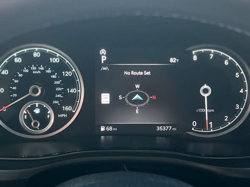 Used 2025 Genesis GV70 2.5T AWD/4WD image 31