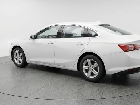 Used 2024 Chevrolet Malibu LT image 6