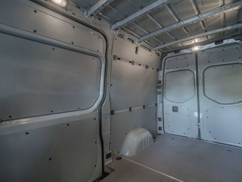 New 2025 Mercedes-Benz Sprinter 2500 image 28