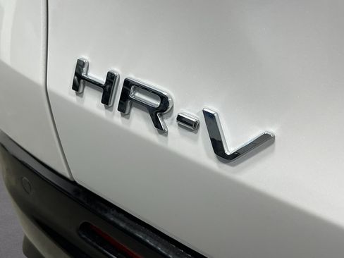 New 2026 Honda HR-V EX-L image 6