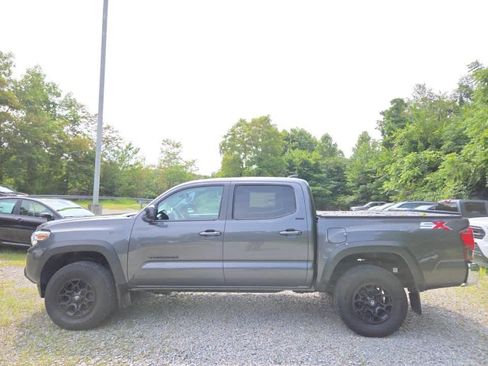 Used 2023 Toyota Tacoma SR5 w/ SX Package AWD/4WD image 5