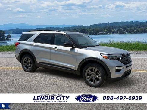 Used 2023 Ford Explorer XLT w/ Equipment Group 202A AWD/4WD image 1