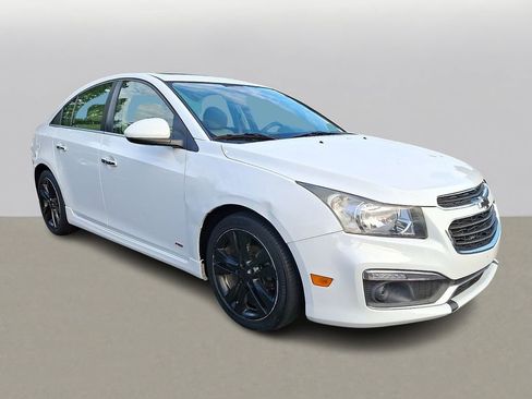 Used 2015 Chevrolet Cruze LTZ w/ Sun, Sound and Sport Package FWD image 3