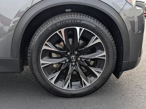 Certified 2024 MAZDA CX-90 Plug-In Hybrid w/ Premium Pkg AWD/4WD image 9