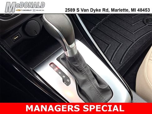 Used 2019 Buick Cascada Premium image 16