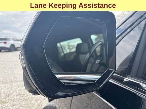 Used 2022 Chevrolet Tahoe High Country image 8