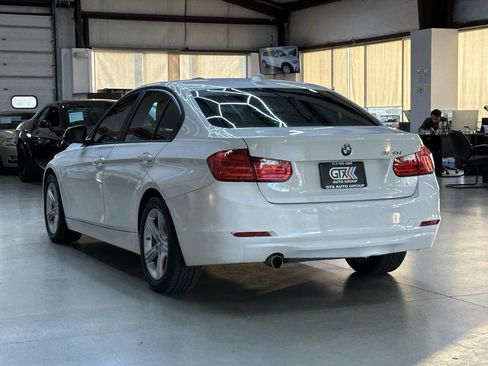 Used 2014 BMW 320i Sedan image 4