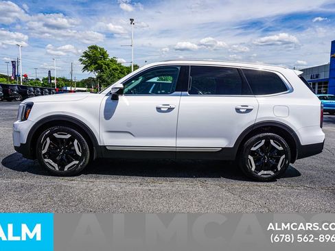 Used 2024 Kia Telluride EX FWD image 8