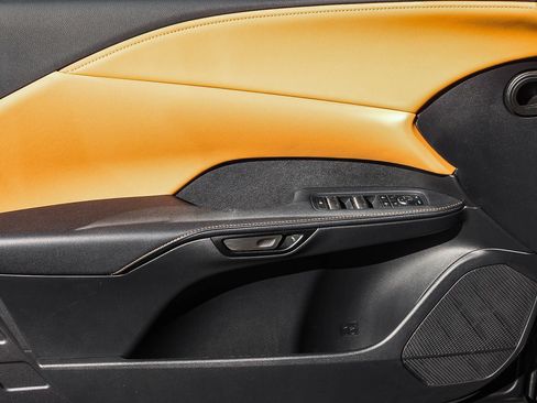 Used 2025 Lexus RX 350h w/ Convenience Package image 21