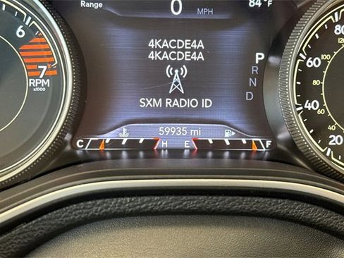 Used 2023 Jeep Cherokee Altitude Lux image 39