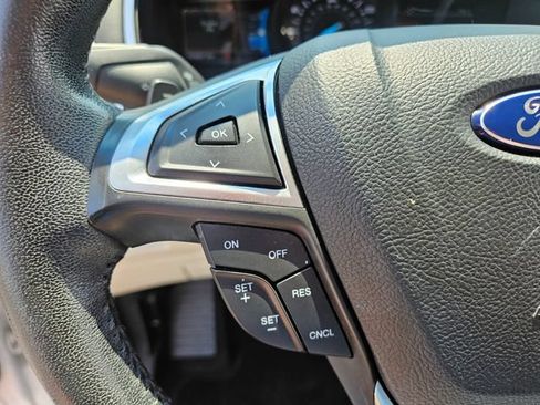 Used 2017 Ford Edge Titanium w/ Equipment Group 301A FWD image 27