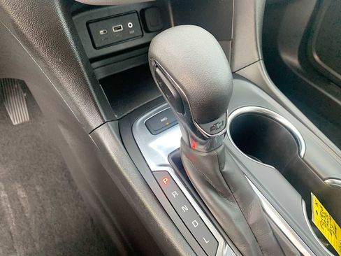 Certified 2022 Chevrolet Equinox LS image 15