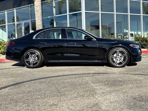 New 2026 Mercedes-Benz E 350 4MATIC Sedan image 2
