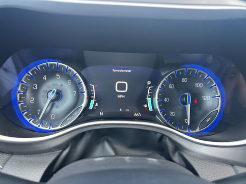 New 2026 Chrysler Pacifica Select image 28