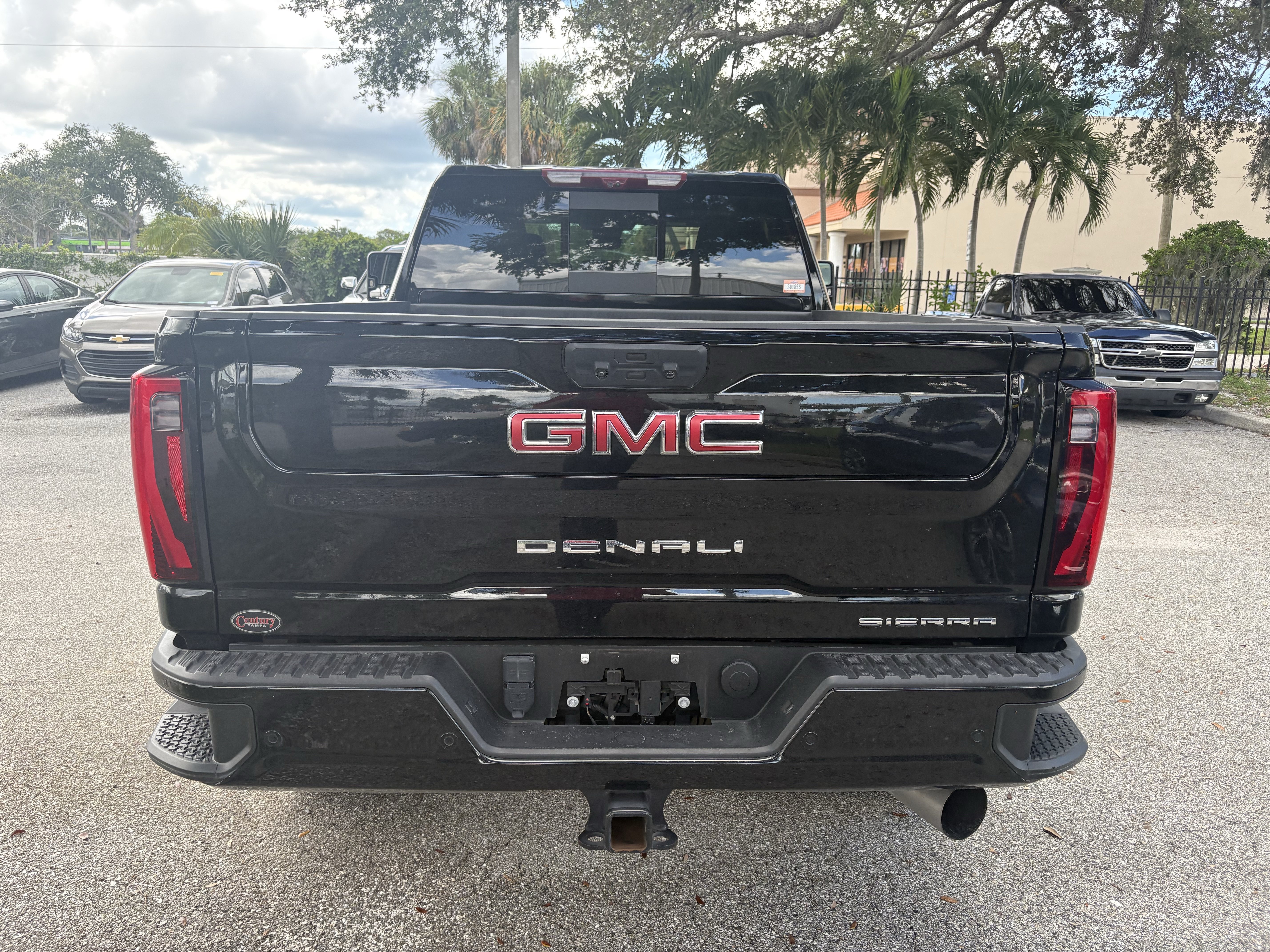 Used 2024 GMC Sierra 2500 Denali w/ Denali Reserve Package AWD/4WD image 6