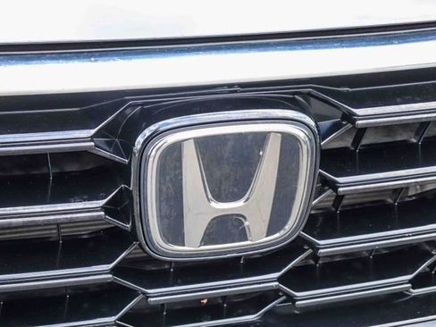 Used 2024 Honda CR-V EX-L image 6