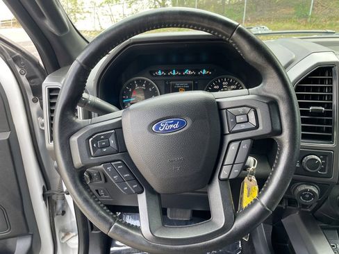 Used 2018 Ford F150 XLT w/ Equipment Group 301A Mid AWD/4WD image 18