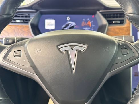 Used 2021 Tesla Model X Long Range AWD/4WD image 19