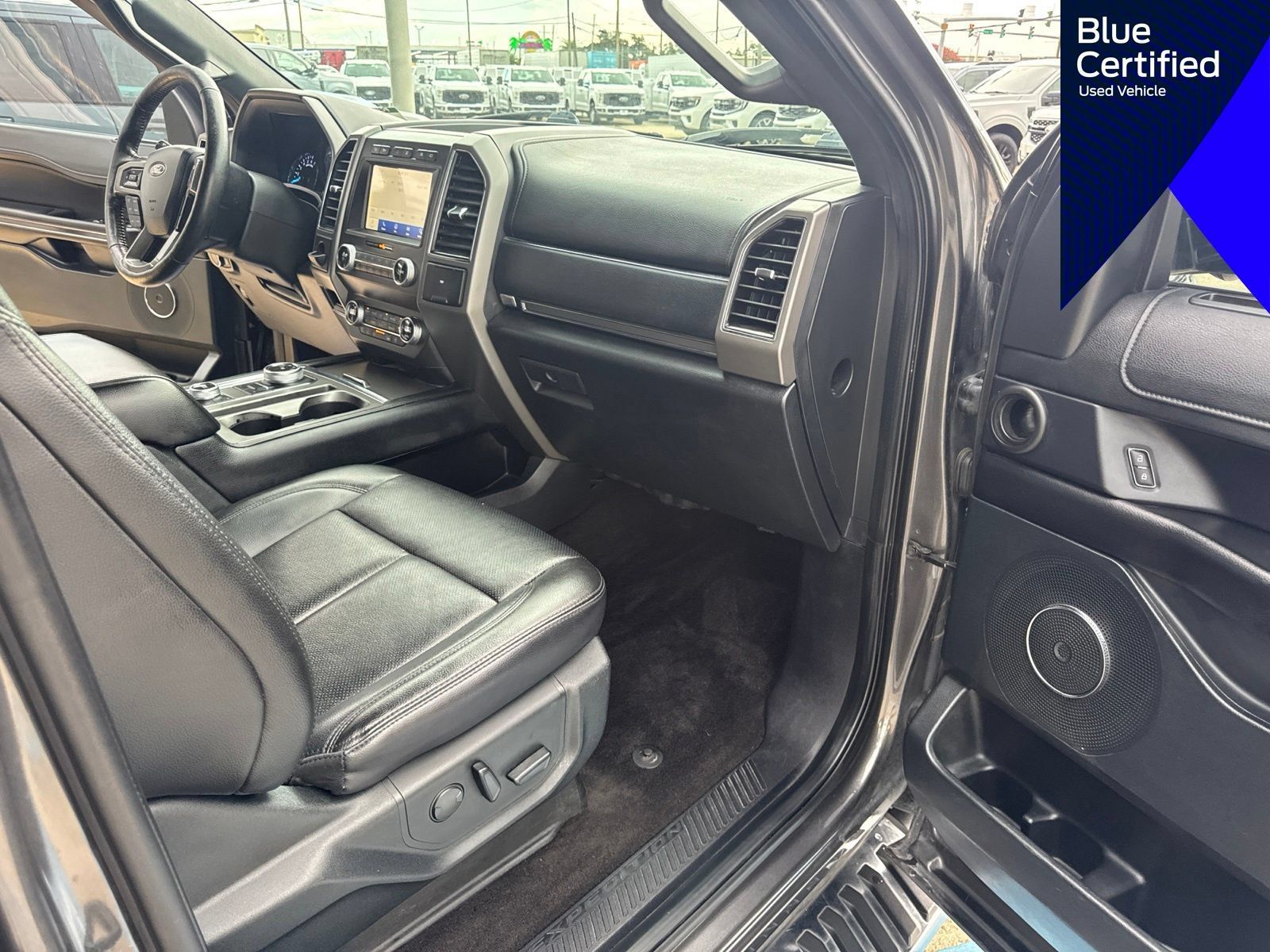 Used 2020 Ford Expedition Max XLT w/ Equipment Group 202A AWD/4WD image 45