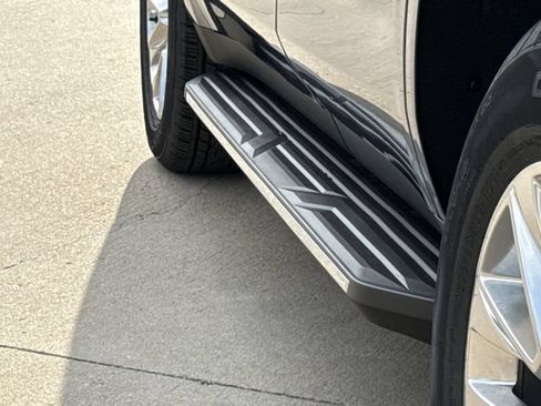 New 2026 Chevrolet Tahoe Premier w/ Sun And Tow Package AWD/4WD image 10