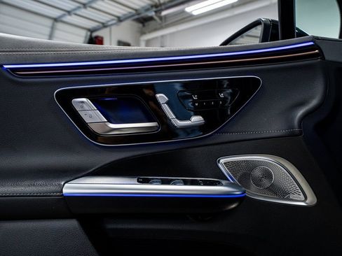 Used 2023 Mercedes-Benz EQE 350+ 4MATIC SUV w/ Exclusive Trim Package image 33