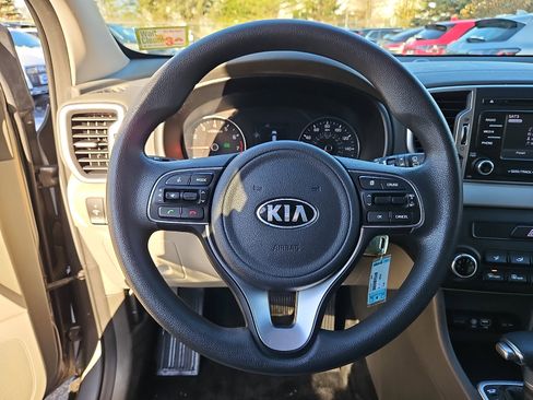 Used 2018 Kia Sportage LX image 20