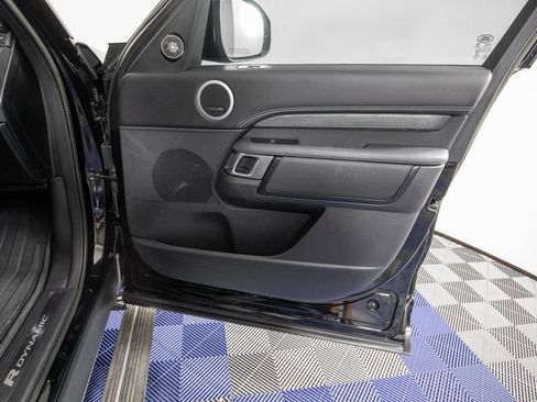 Used 2023 Land Rover Discovery S R-Dynamic AWD/4WD image 17