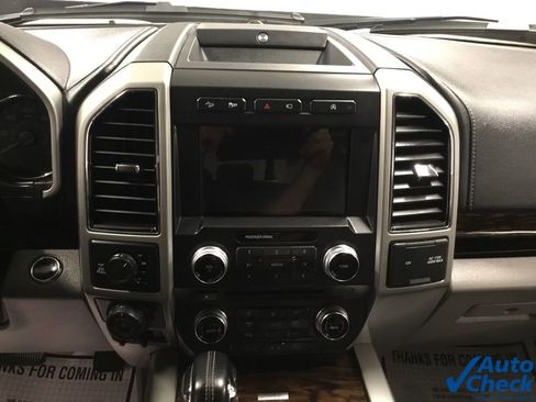 Used 2018 Ford F150 Lariat w/ Equipment Group 502A Luxury image 57