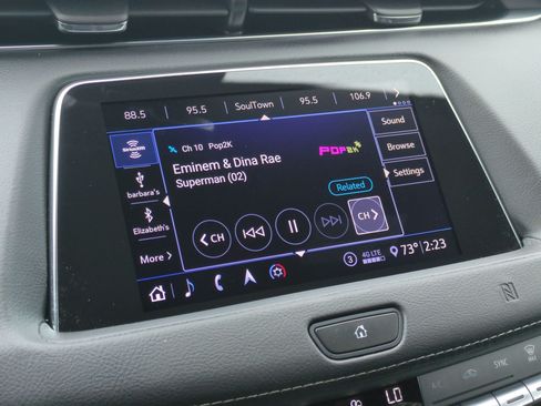 Used 2020 Cadillac XT4 Premium Luxury w/ Enhanced Visibility Package AWD/4WD image 22