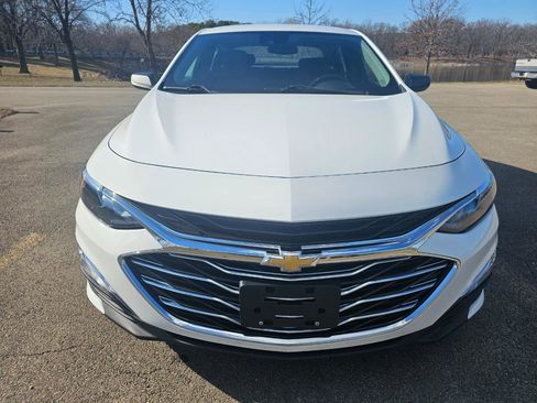 Used 2023 Chevrolet Malibu LS image 13