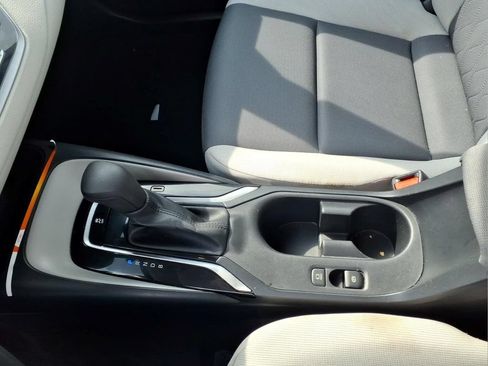 Used 2023 Toyota Corolla LE FWD image 13