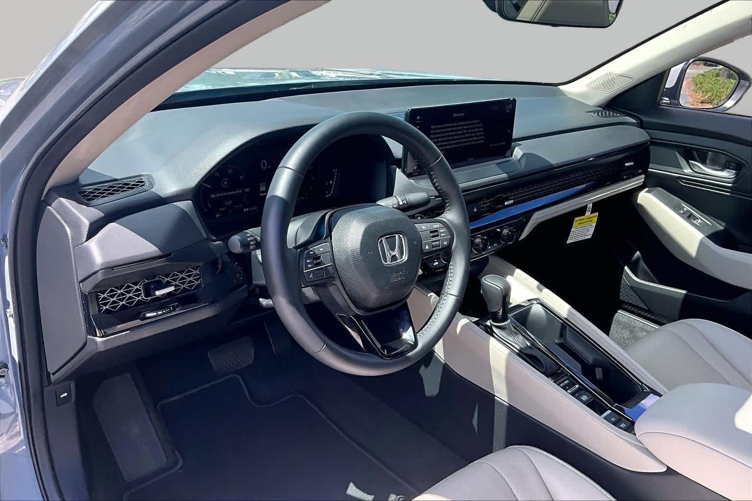Used 2026 Honda Accord EX-L image 17