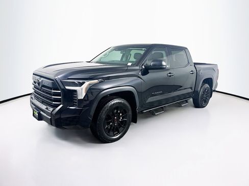 Used 2024 Toyota Tundra SR5 image 3