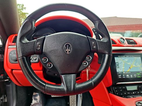 Used 2018 Maserati GranTurismo Sport image 21