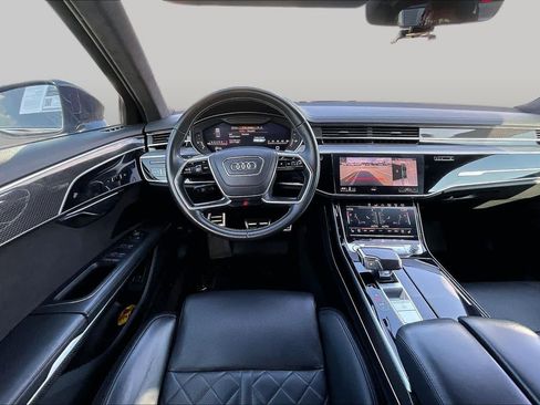 Used 2020 Audi S8 L w/ S8 Executive Package AWD/4WD image 6