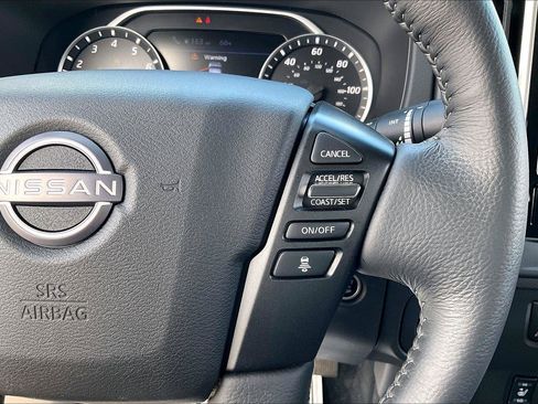 Certified 2025 Nissan Frontier SV w/ SV Convenience Package RWD image 22