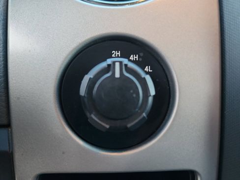 Used 2014 Ford F150 XLT w/ Equipment Group 301A Mid image 31