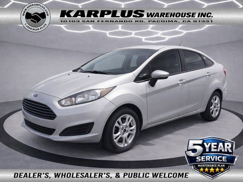 Used 2016 Ford Fiesta SE image 1