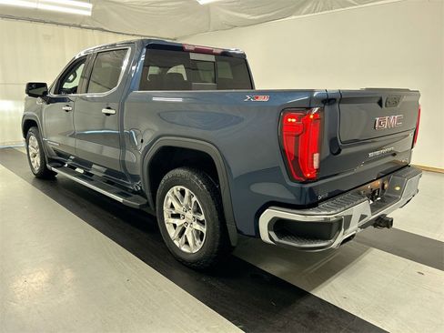 Used 2019 GMC Sierra 1500 SLT w/ SLT Premium Package image 7