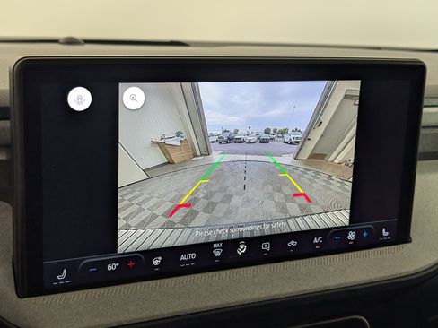 New 2025 Ford Maverick XLT w/ XLT Luxury Package image 17