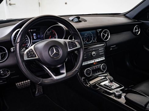 Used 2017 Mercedes-Benz SLC 43 AMG image 5