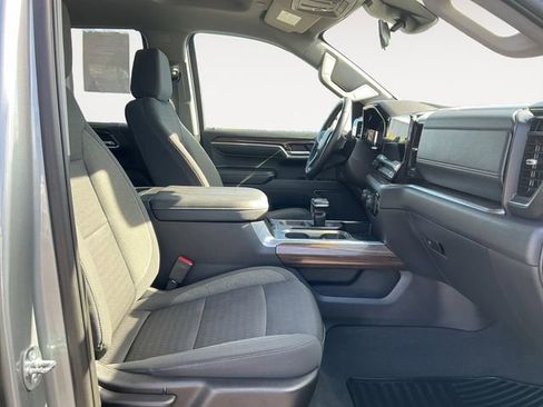 Used 2023 Chevrolet Silverado 1500 RST image 11