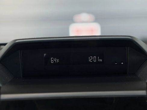 Used 2019 Subaru Crosstrek 2.0i Premium image 25