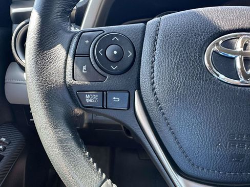 Used 2014 Toyota RAV4 Limited FWD image 13