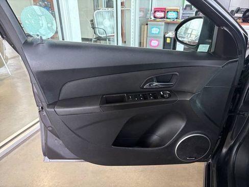 Used 2015 Chevrolet Cruze LT w/ Sun And Sound Package FWD image 15