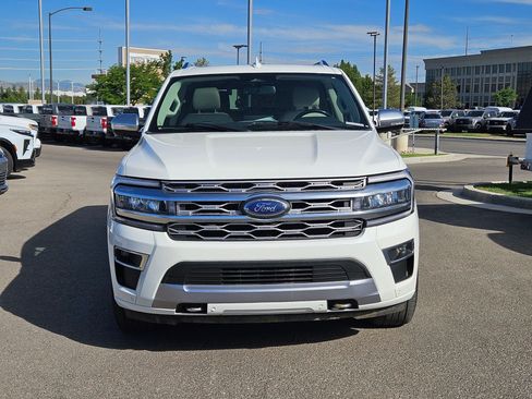 Used 2023 Ford Expedition Max Platinum AWD/4WD image 9