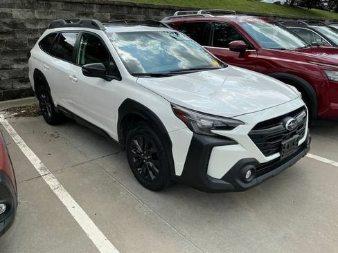 Certified 2024 Subaru Outback Onyx Edition XT AWD/4WD image 4