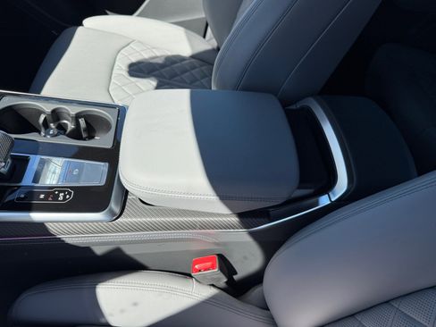 New 2026 Audi SQ8 Prestige AWD/4WD image 14