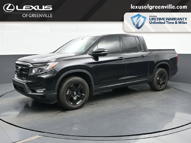 Used 2025 Honda Ridgeline Black Edition image 4